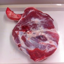 Agneau - Epaule entière - 1.3kg